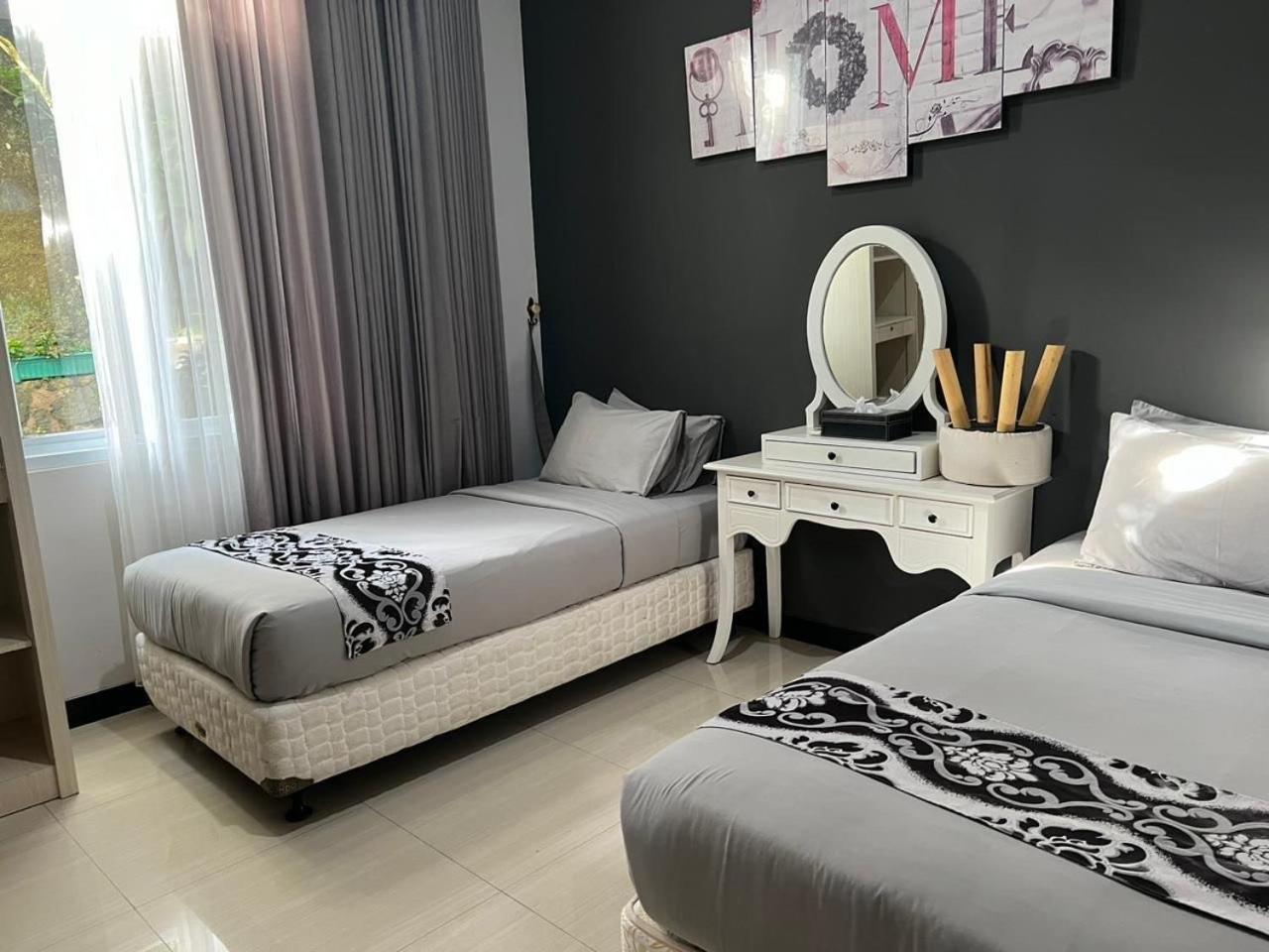 Avilla Puncak Exterior foto